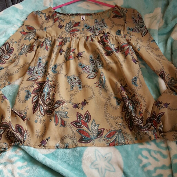 Flowy paisley top