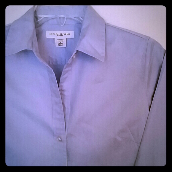 Banana Republic Size S fitted Shirt Like new - Picture 2 of 4