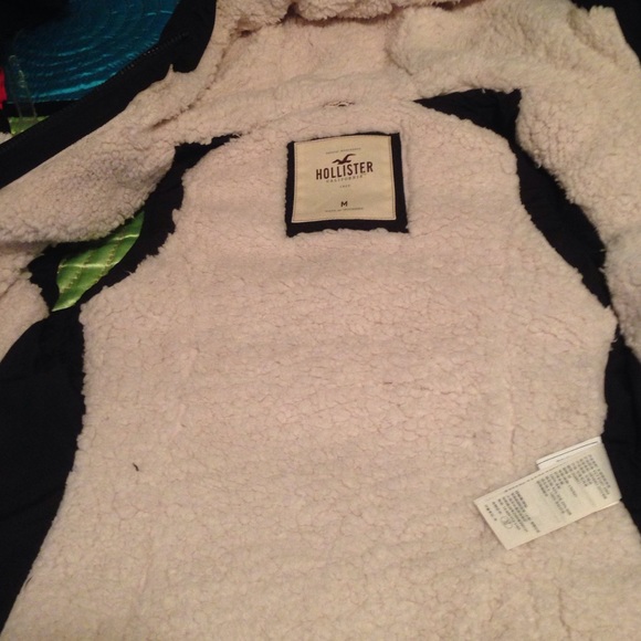 Vest - Picture 2 of 2