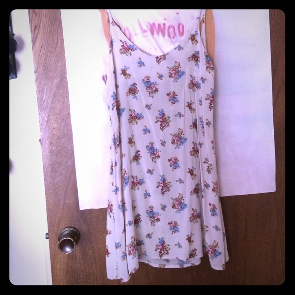 Brandy Melville Floral Dress