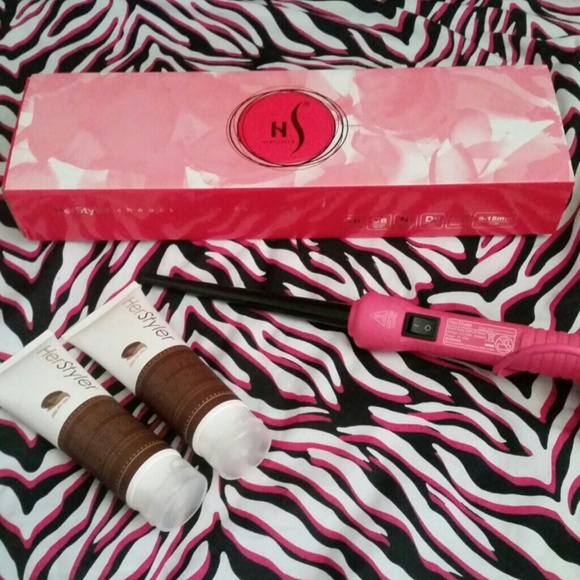 HER STYLER ( BABY CURLS ) & ARGAN OIL