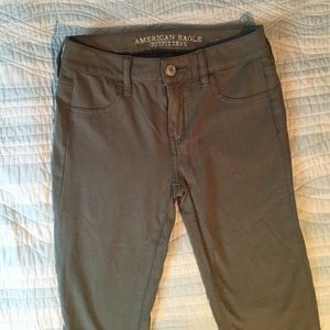 American Eagle olive super stretch jeggings