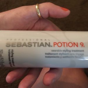 💲SALE‼️Wearable styling treatment