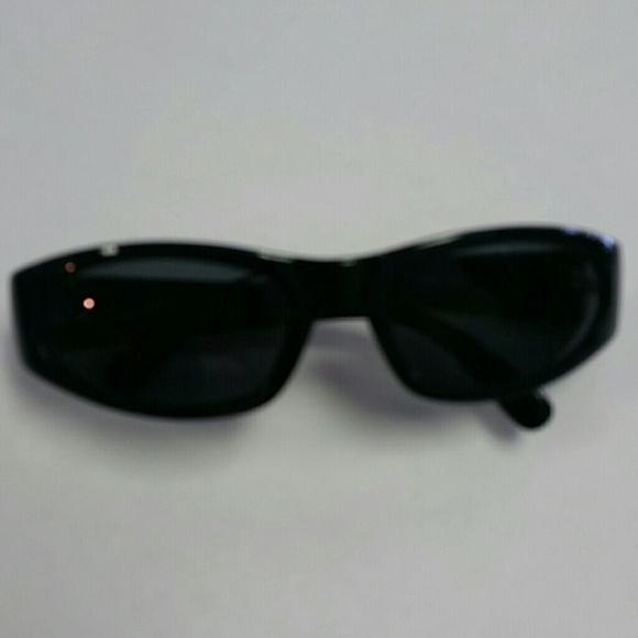 Versace shades - Picture 2 of 4