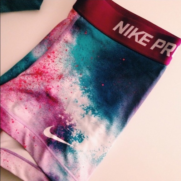 ISO THESE NIKE PRO SHORTS