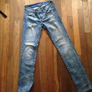 Light wash skinny jeans American Eagle