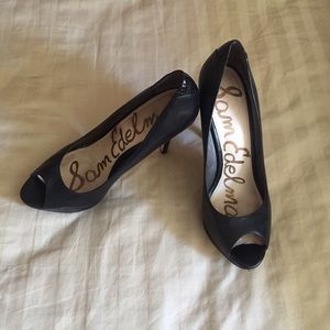 Sam edelman peep toe Ella pumps black 9.5