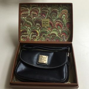 Vintage Dooney & Bourke Black Wristlet & Case