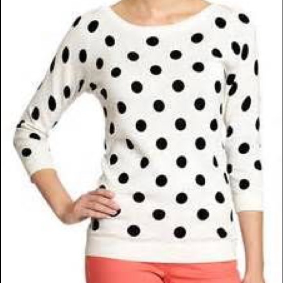 White sweater with black polka dots Clearance