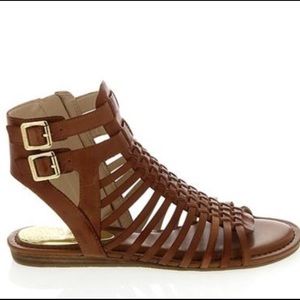 Vince Camuto brand new gladiator