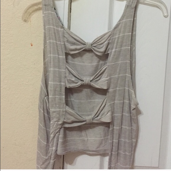 Brandy top BUNDLE - Picture 1 of 3