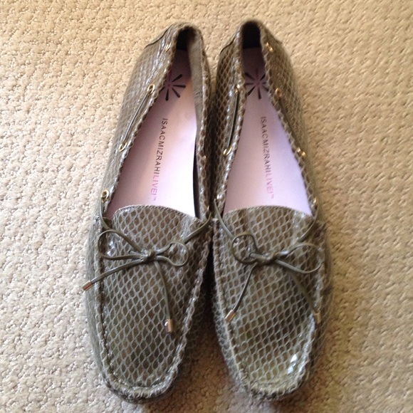 isaac mizrahi loafers
