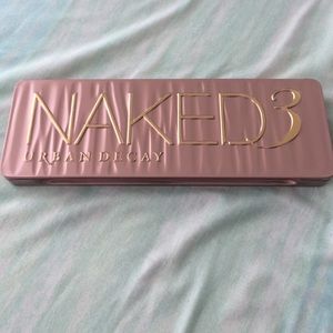 Naked 3 pallet