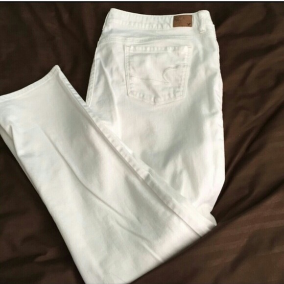 White skinny jeans