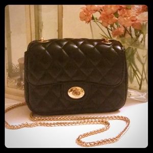 Gorgeous Little black shoulder bag#party time