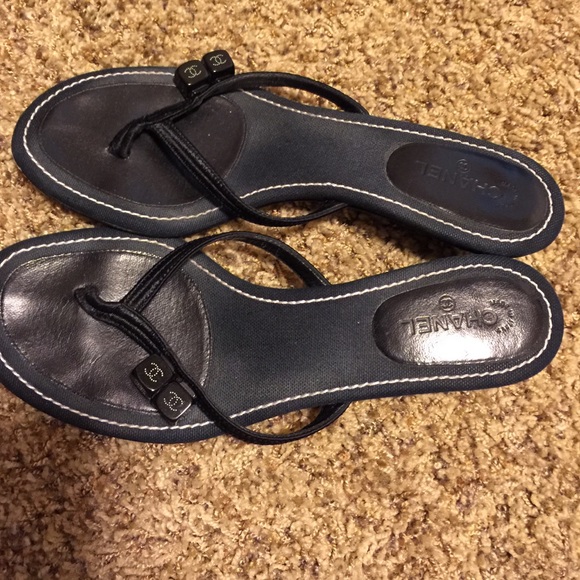 Chanel sandals in great condition! Size 38 fit 7.5
