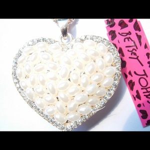 Faux Pearl Heart Pendant