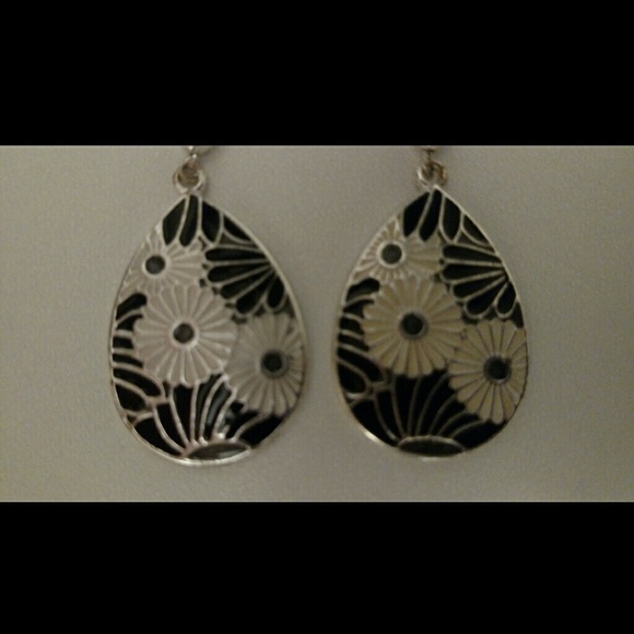 Gift for @yaritza16 - Picture 2 of 4