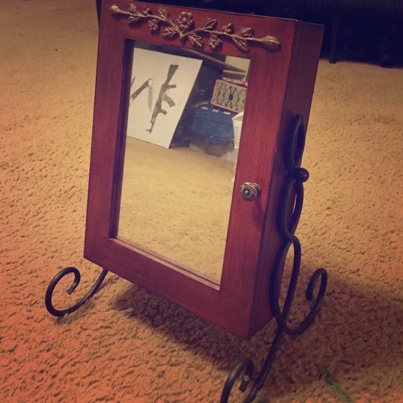 Jewelry box and mirror