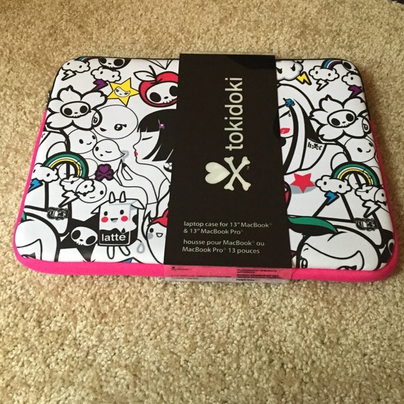 NWT tokidoki 13" laptop sleeve graffiti design