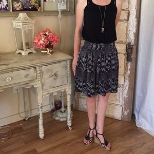 🎀Sweet🎀 Banana Republic skirt