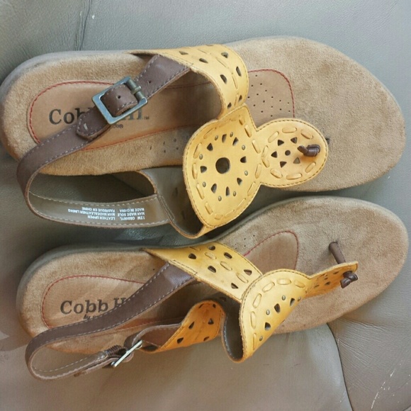 Pre-owned Woman's Cobb Hill Sandal New Balance  12
