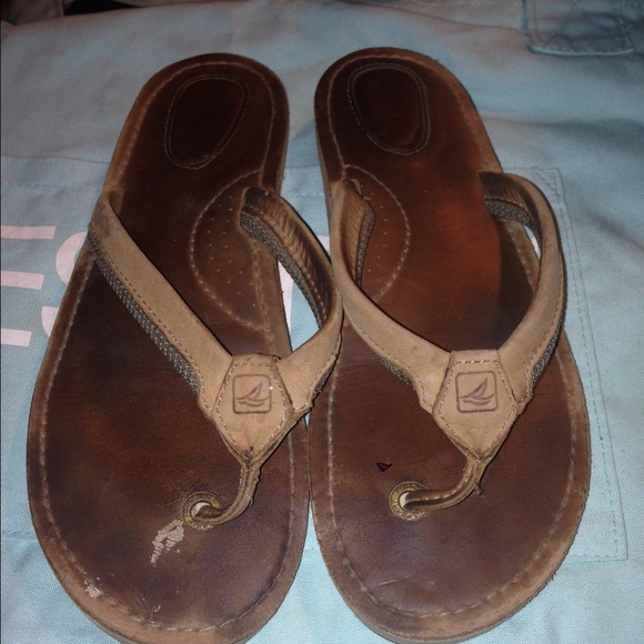 Sperry sandals