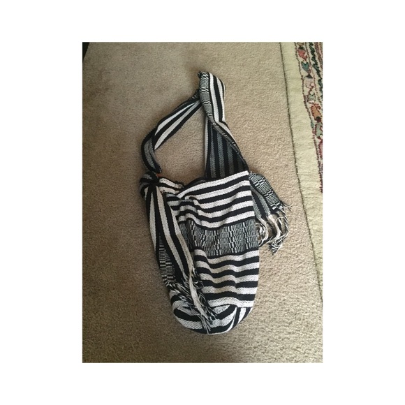 Cute Black & White Peruvian Style Bag