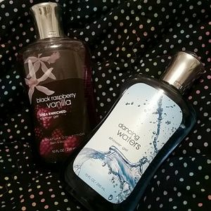 Lot of 2 Bath & Body Works shower gels