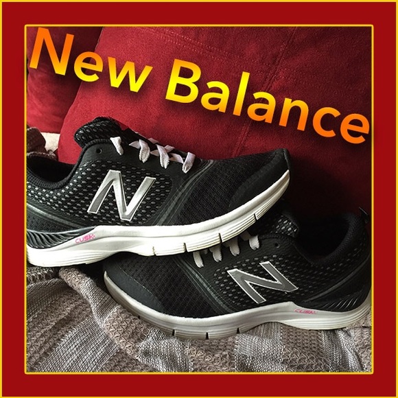 New Balance Shoes - ⚫️SALE⚫️New Balance Running Sneakers