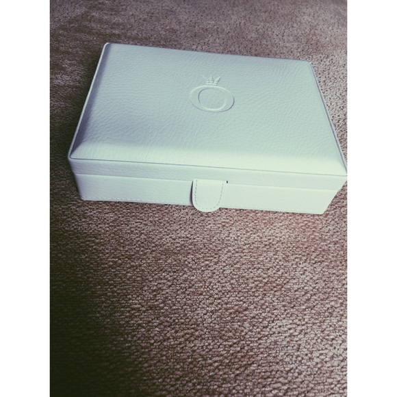 Pandora jewelry box
