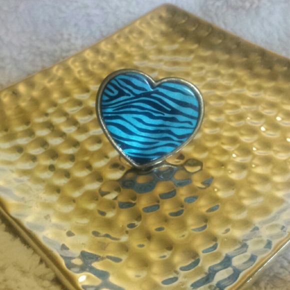 Adjustable Statement Rings - Picture 3 of 4