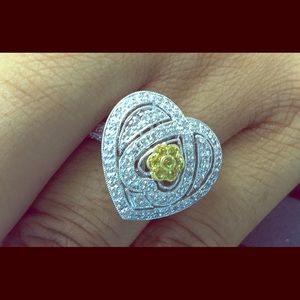 White gold with diamonds heart ring