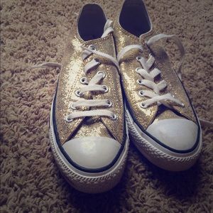 Sparkly gold Converse