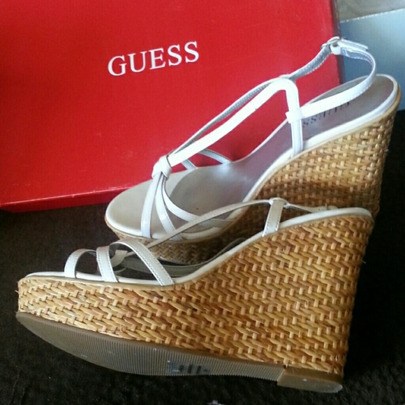 Guess wedge sandals w/box - Picture 3 of 4