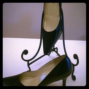 Amalfi by Rangoni Black Pumps