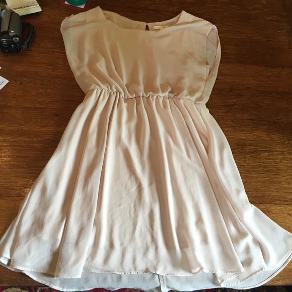 Lush nude flowy dress