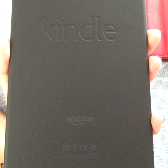 Kindle fire - Picture 2 of 3