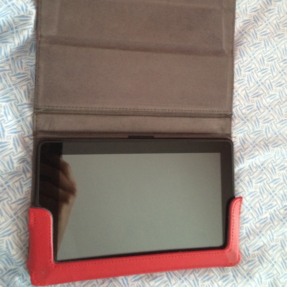 Kindle fire - Picture 3 of 3