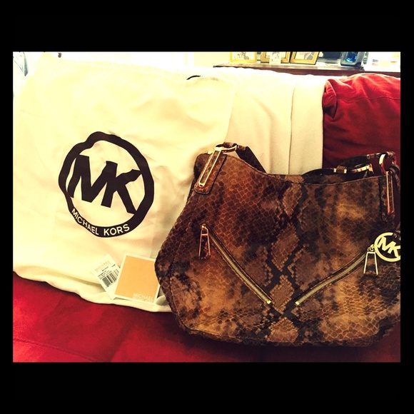 Michael Kors Handbags - Flash Sale- Michael Kors Handbag - Brown Multi
