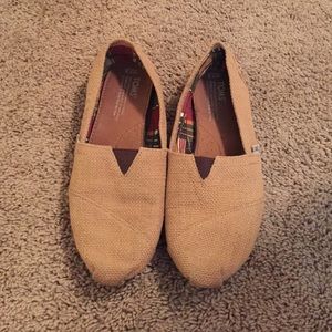 TOMS