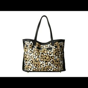 Betsey johnson Fee Fi Faux Fun Tote -new with tags