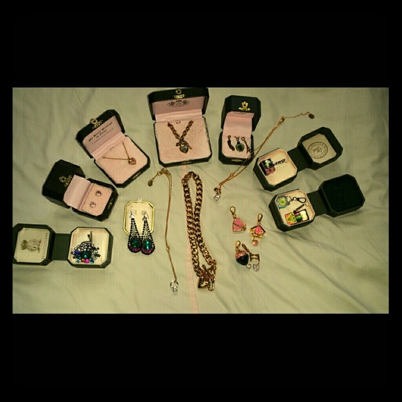 MAKE OFFERS! Juicy Couture Jewelry