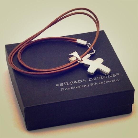 💠Silpada .925 Sterling Silver Cross Pendant💠