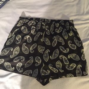 Pattern shorts size small