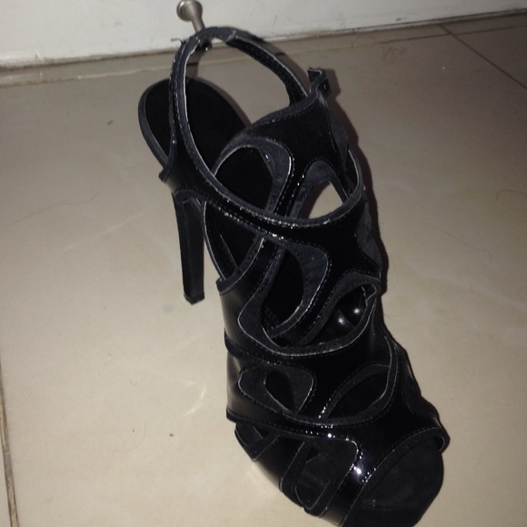 All black heels