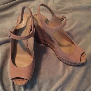 Antonio Melani wedges