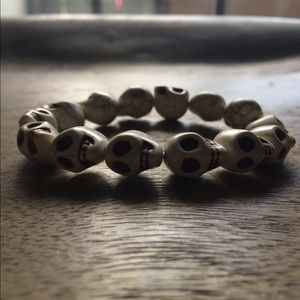 Skull beaded bracelet
