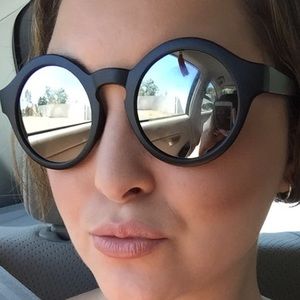 Matte black sunnies with silver reflection