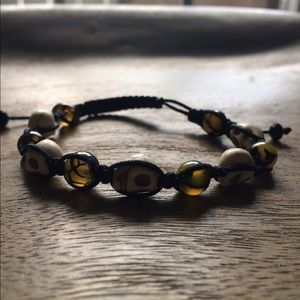 Skull beaded bracelet